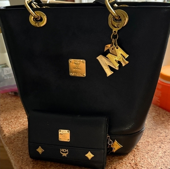 MCM Studded Tote and matching wallet - Picture 2 of 12